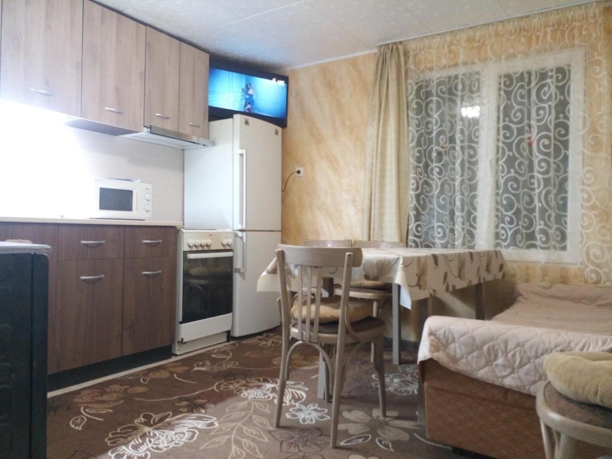 Guest House Emiliya Ovchartsi  Exterior photo